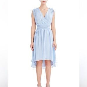 BCBG Paris Women's Ruffle Sleeve Baby Blue Midi Dress Size Medium